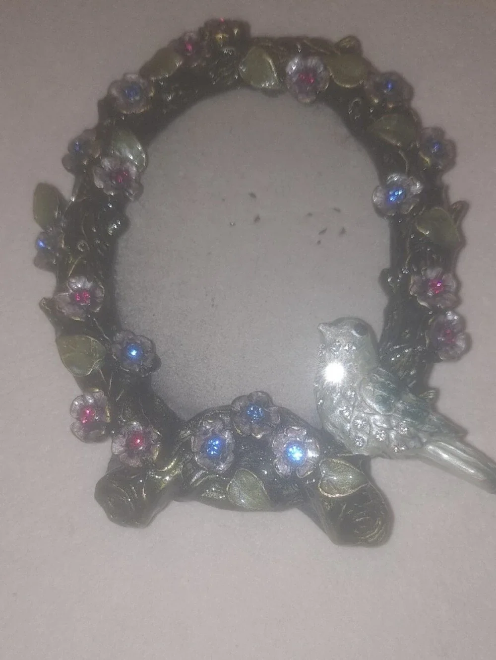 N/A ornate oval